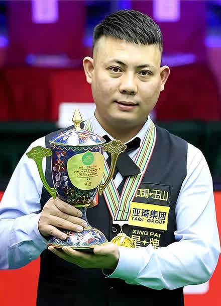 曼联多年来 曼联多年来